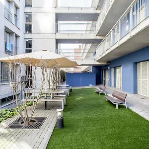 residencia-campus-del-mar.topbarcelonahotels.com/
